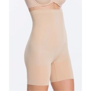 SPANX OnCore High-Waisted Mid-Thigh Short